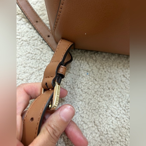 Micheal Kors backpack - Picture 5 of 8